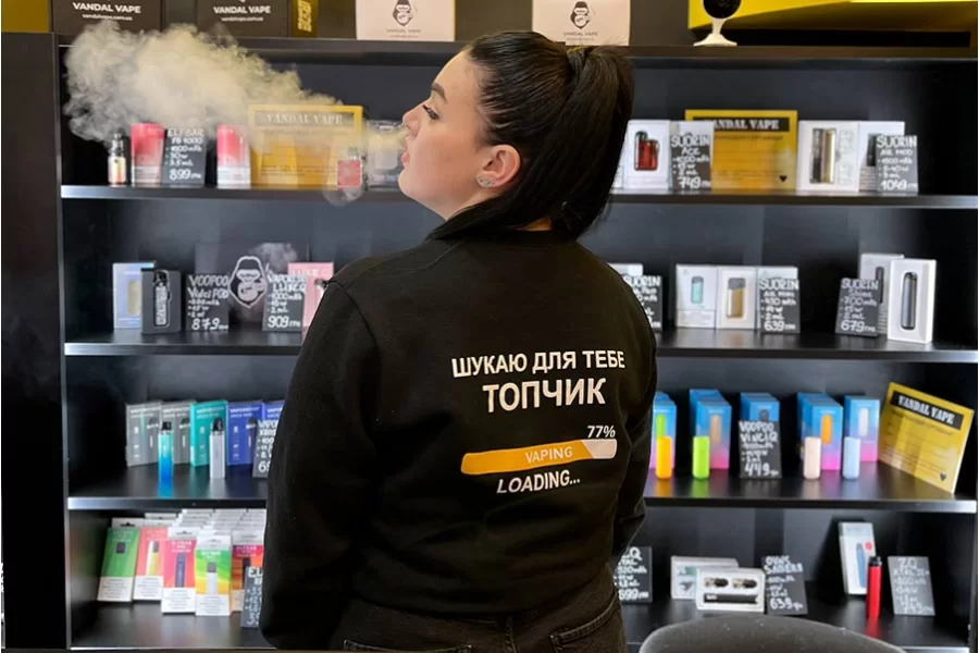 Черновцы, ул. Ивана Франка, 9